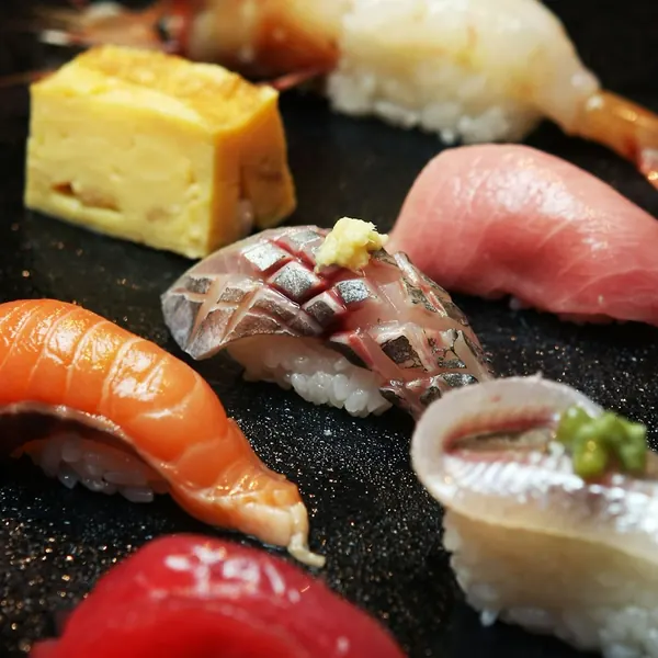 Sushi Lunch (Deluxe) — Futigi, Fresh Meadows